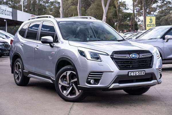 2022 Subaru Forester 2.5i Premium S5