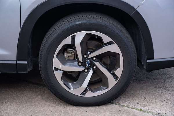 2022 Subaru Forester 2.5i Premium S5