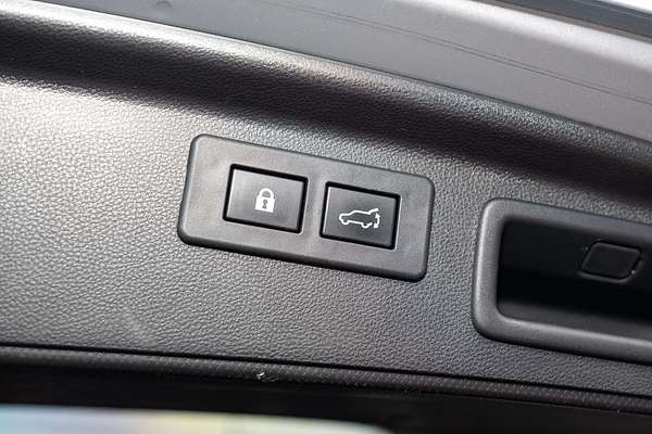 2022 Subaru Forester 2.5i Premium S5