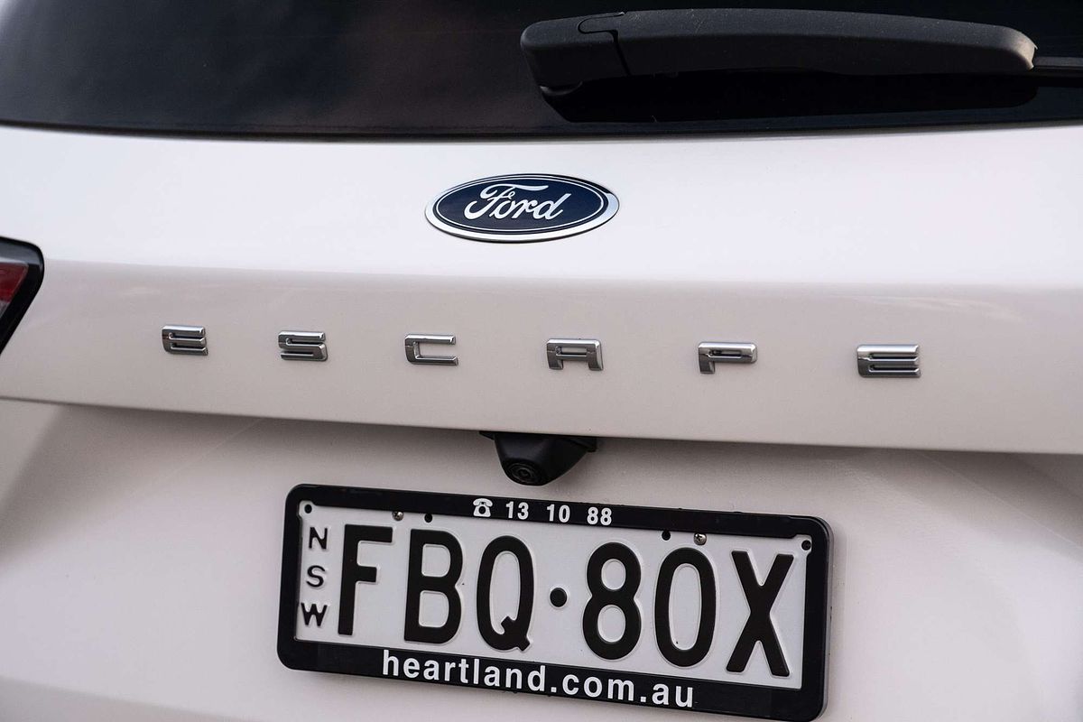 2023 Ford Escape ZH