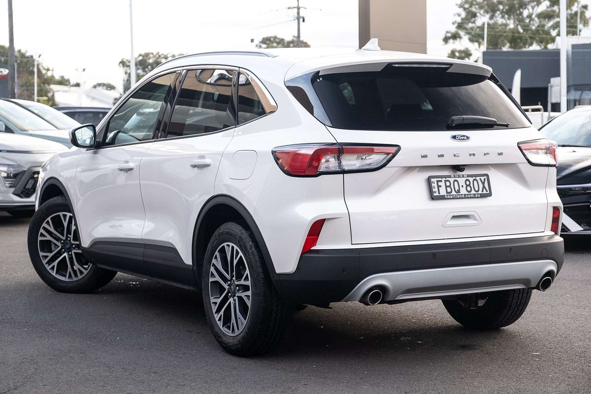 2023 Ford Escape ZH