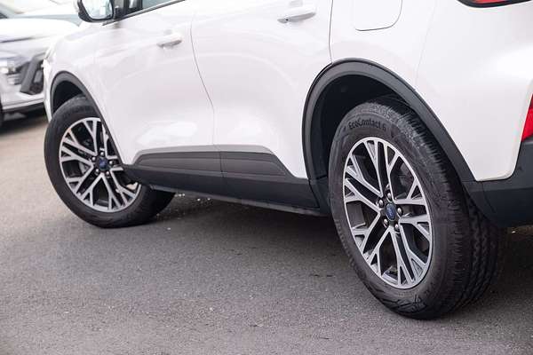 2023 Ford Escape ZH