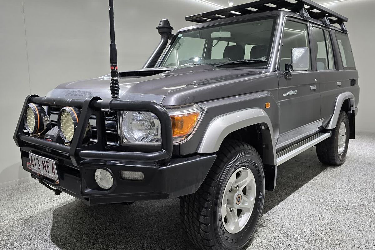 2021 Toyota LC Military LC Military GXL 4.5L T Diesel Manual Wagon VDJ76R