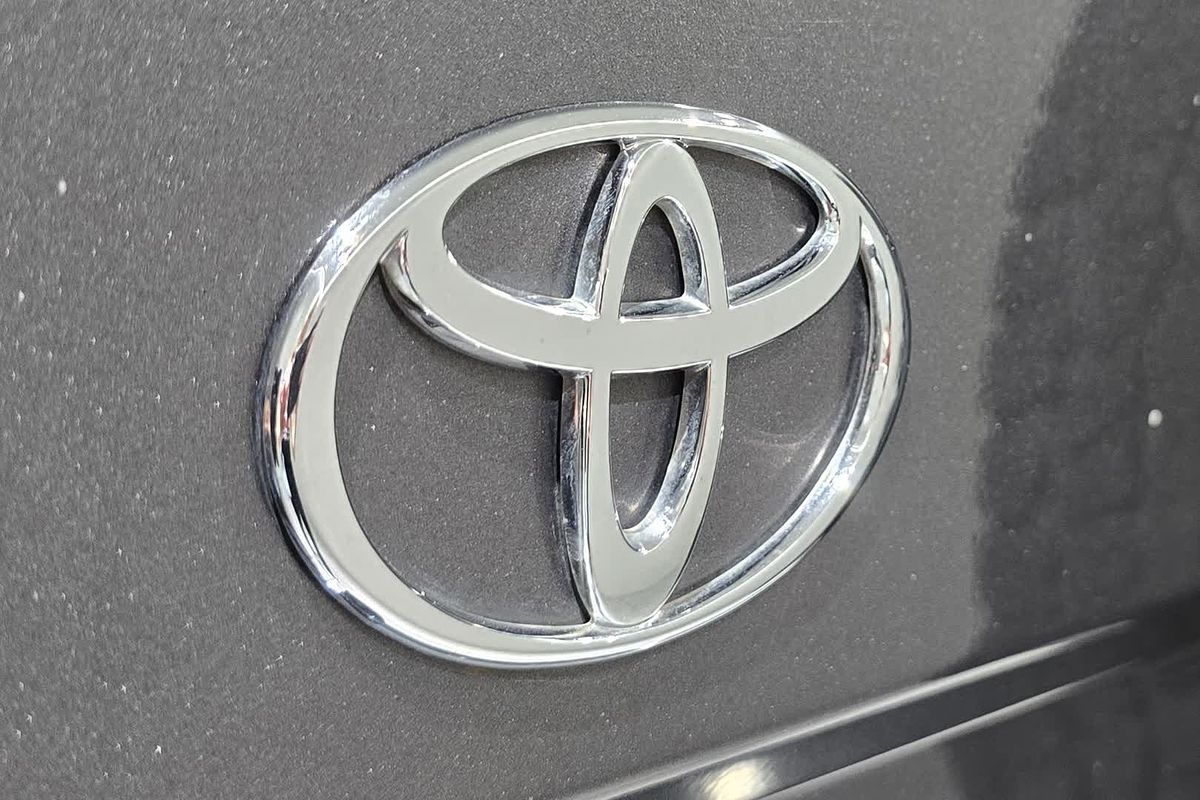 2021 Toyota LC Military LC Military GXL 4.5L T Diesel Manual Wagon VDJ76R