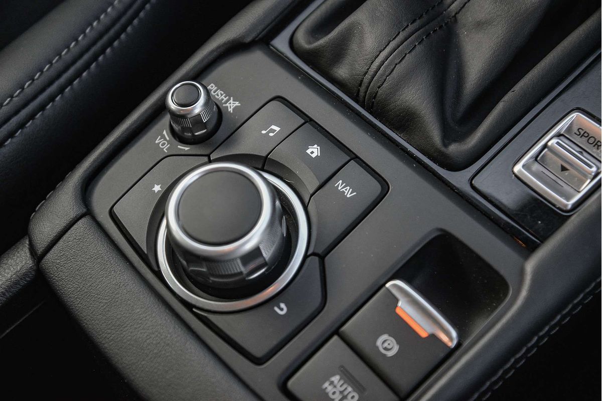 2021 Mazda CX-3 sTouring DK