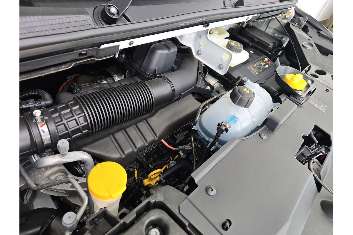 2024 Renault Trafic Pro X82 SWB