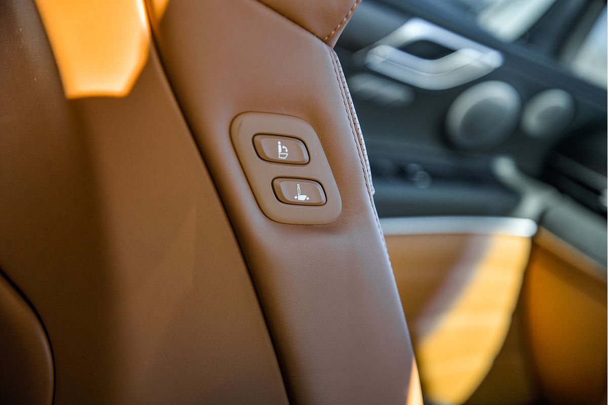 2024 Genesis GV80 3.5T AWD JX.V4