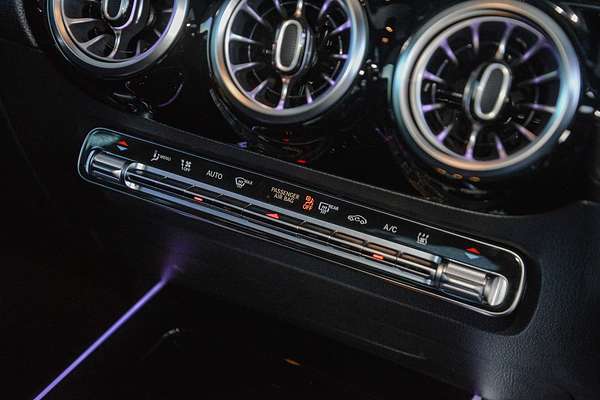 2021 Mercedes-Benz EQA EQA250 H243