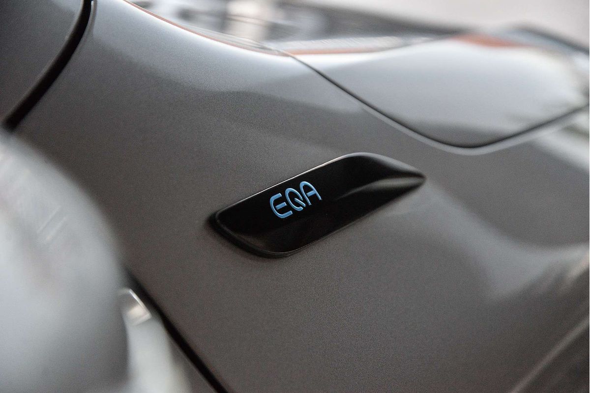 2021 Mercedes-Benz EQA EQA250 H243