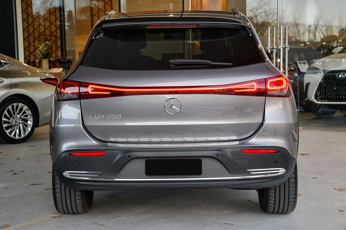 2021 Mercedes-Benz EQA EQA250 H243