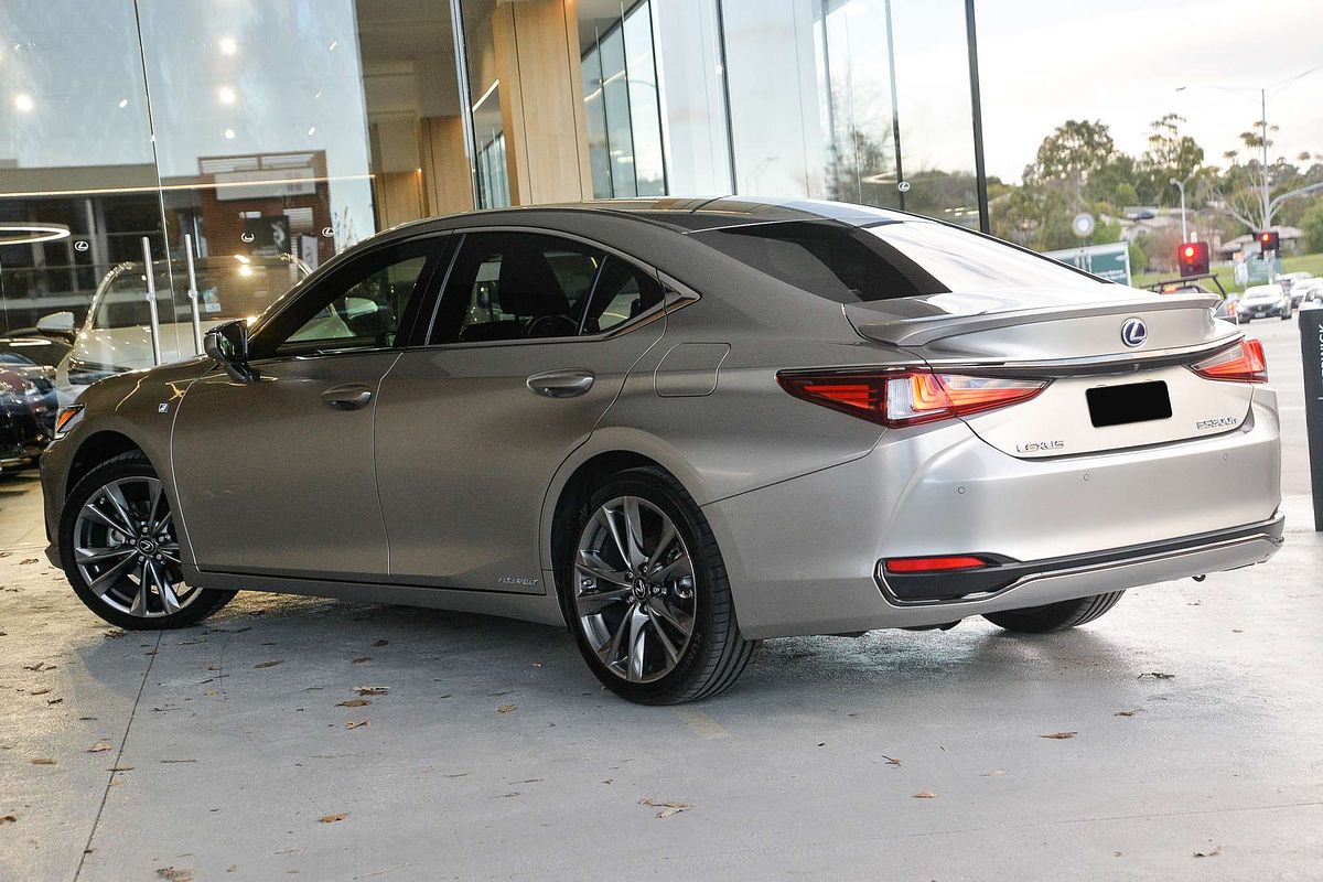 2019 Lexus ES ES300h F Sport AXZH10R