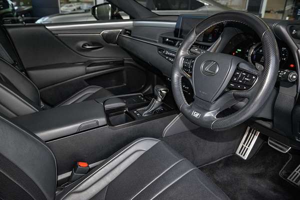 2019 Lexus ES ES300h F Sport AXZH10R