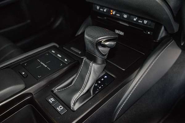 2019 Lexus ES ES300h F Sport AXZH10R