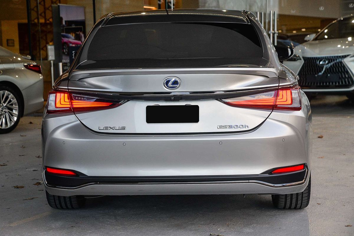 2019 Lexus ES ES300h F Sport AXZH10R