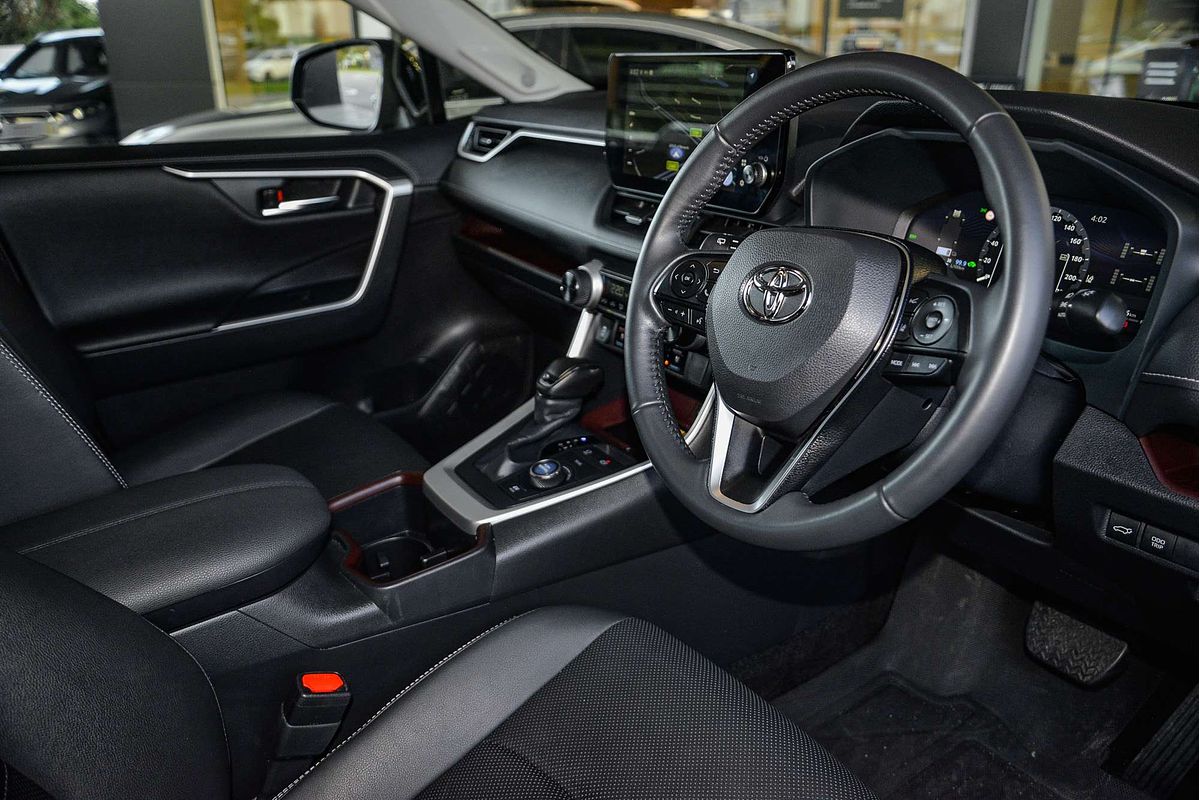2024 Toyota RAV4 Cruiser AXAH52R