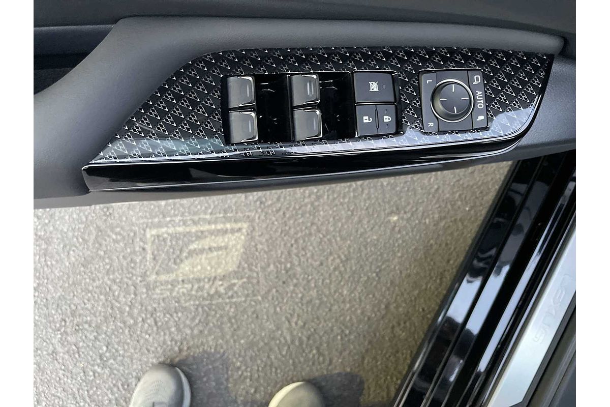 2025 Lexus ES F SPORT Design