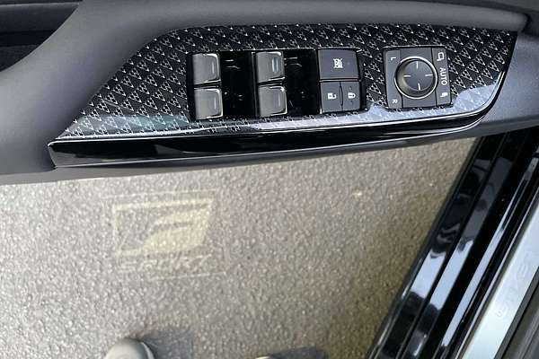 2025 Lexus ES F SPORT Design