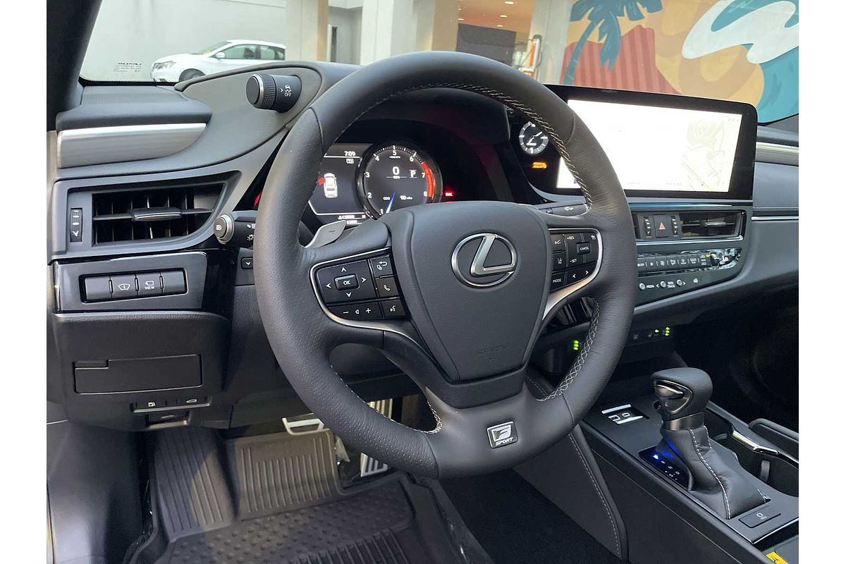 2025 Lexus ES F SPORT Design