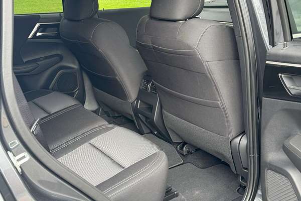 2022 Mitsubishi Outlander LS ZM