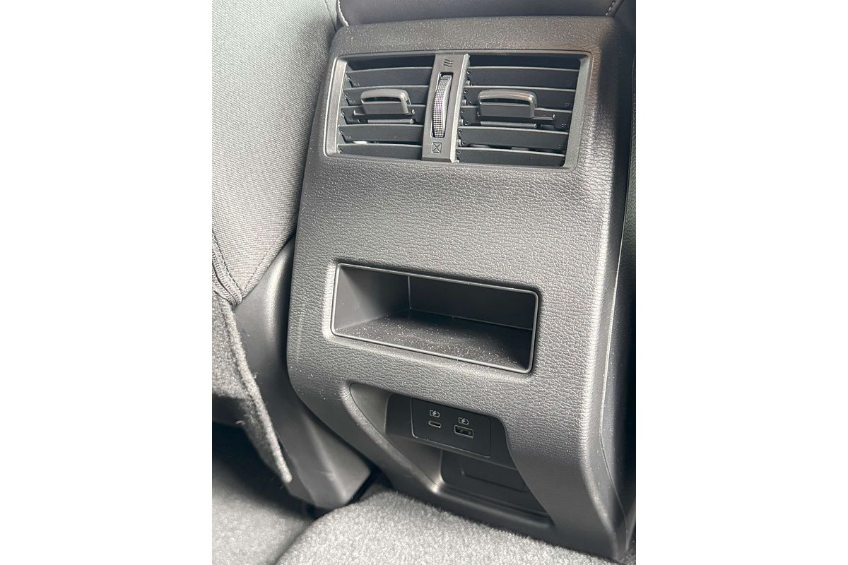2022 Mitsubishi Outlander LS ZM