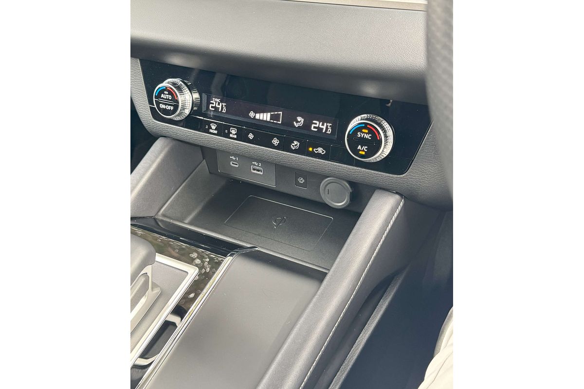 2022 Mitsubishi Outlander LS ZM