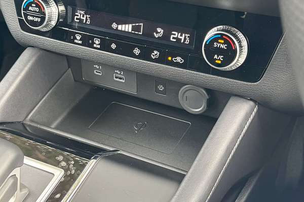 2022 Mitsubishi Outlander LS ZM