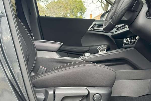 2022 Mitsubishi Outlander LS ZM
