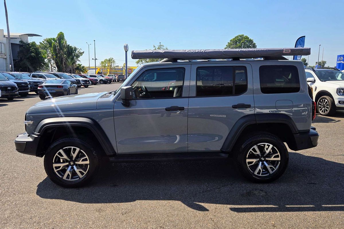 2023 GWM Tank 300 Ultra Hybrid P01