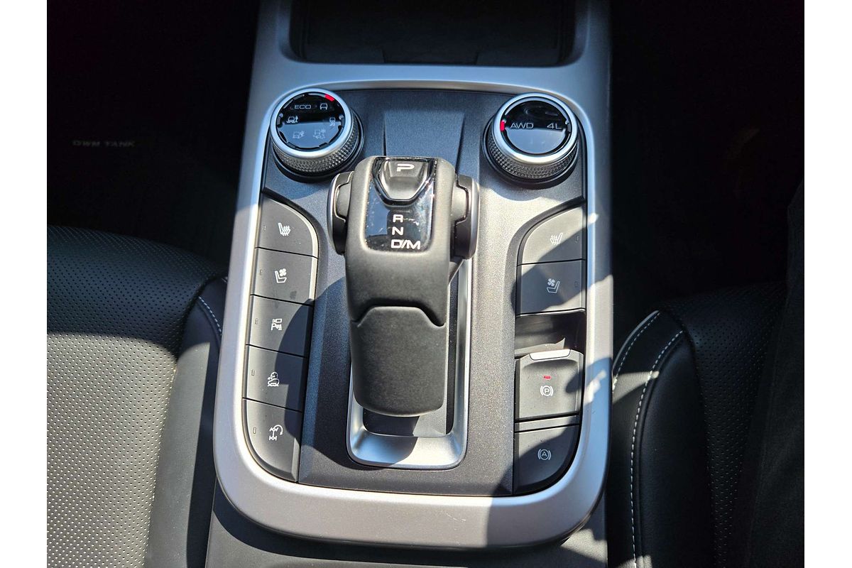 2023 GWM Tank 300 Ultra Hybrid P01