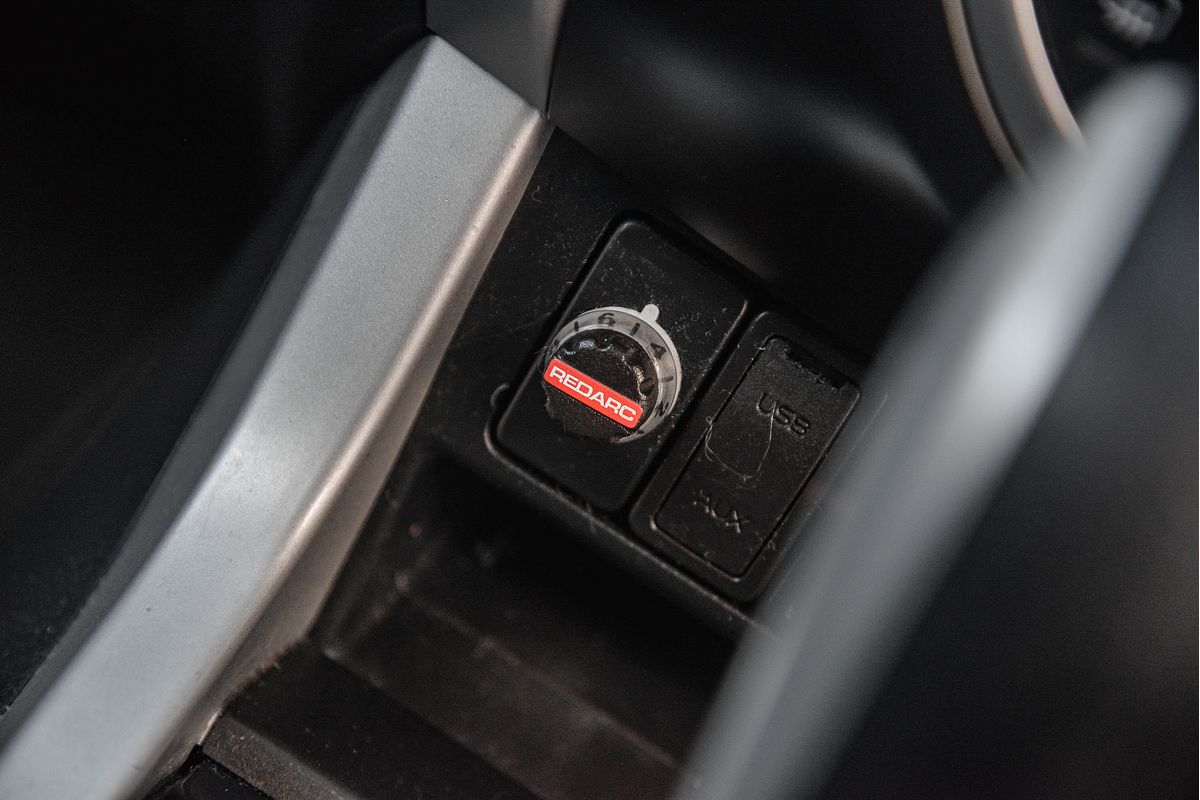2018 Isuzu MU-X LS-U