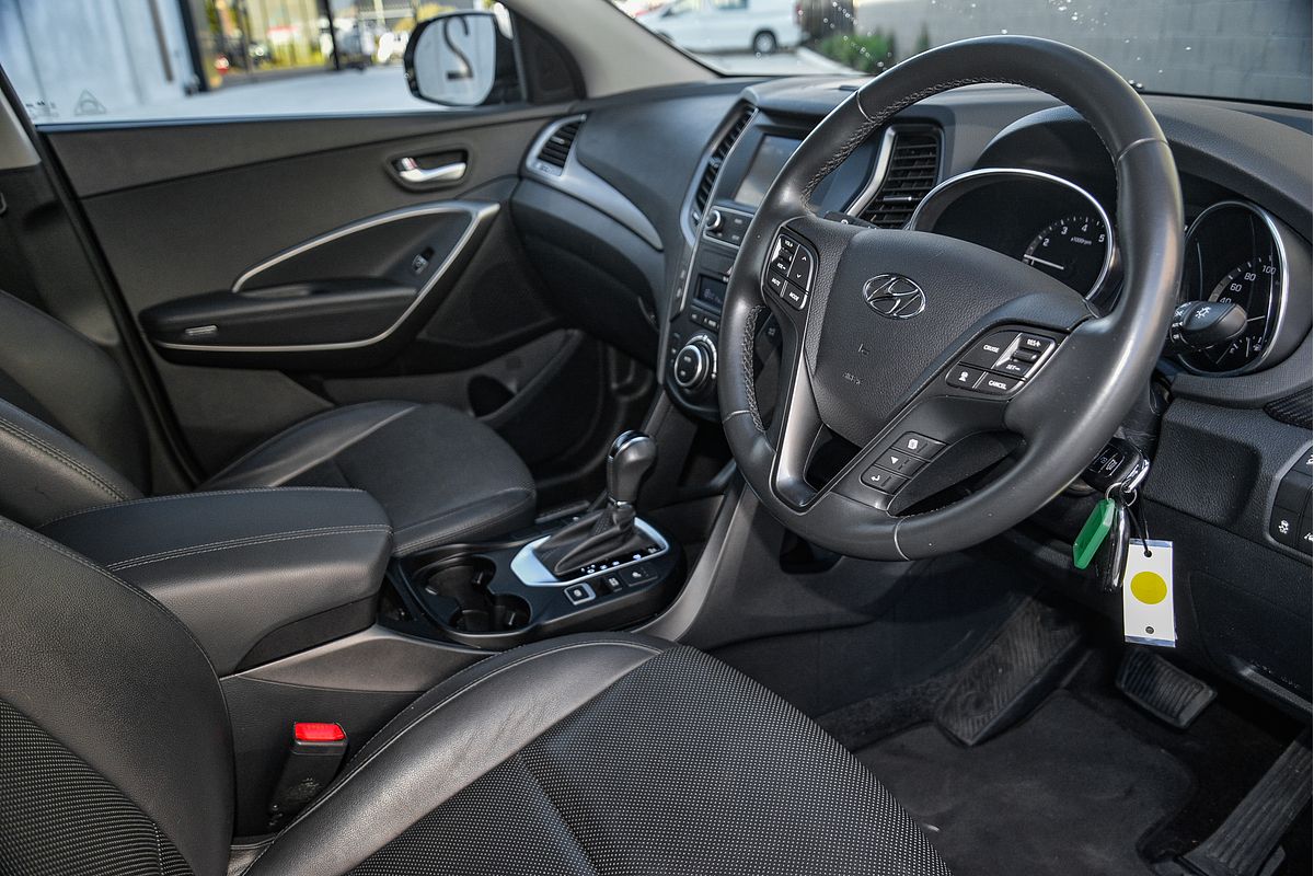 2017 Hyundai Santa Fe Active X DM5 Series II