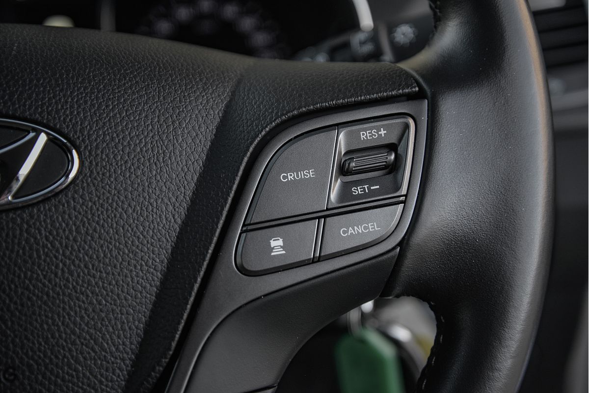 2017 Hyundai Santa Fe Active X DM5 Series II