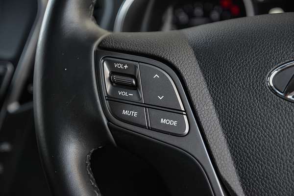 2017 Hyundai Santa Fe Active X DM5 Series II
