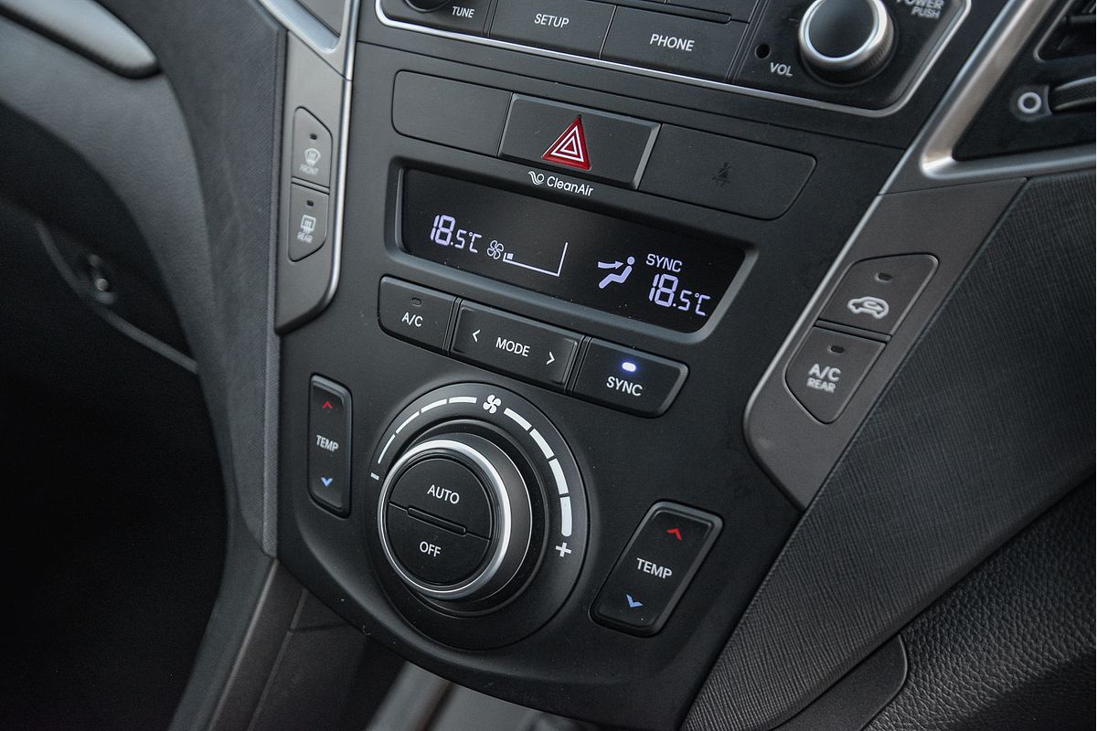 2017 Hyundai Santa Fe Active X DM5 Series II