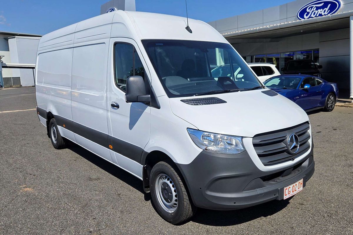 2025 Mercedes-Benz Sprinter 315CDI VS30 LWB