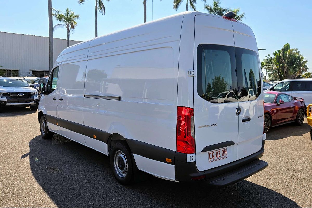 2025 Mercedes-Benz Sprinter 315CDI VS30 LWB