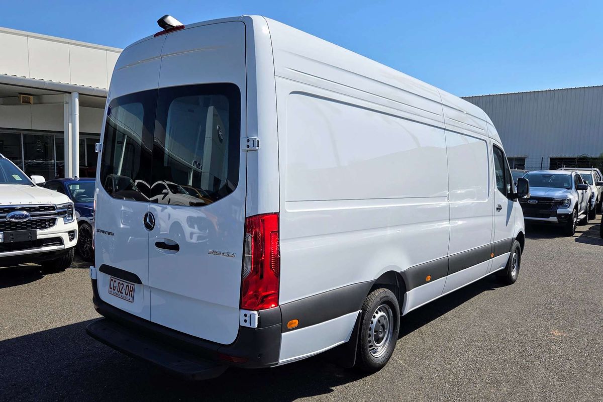 2025 Mercedes-Benz Sprinter 315CDI VS30 LWB