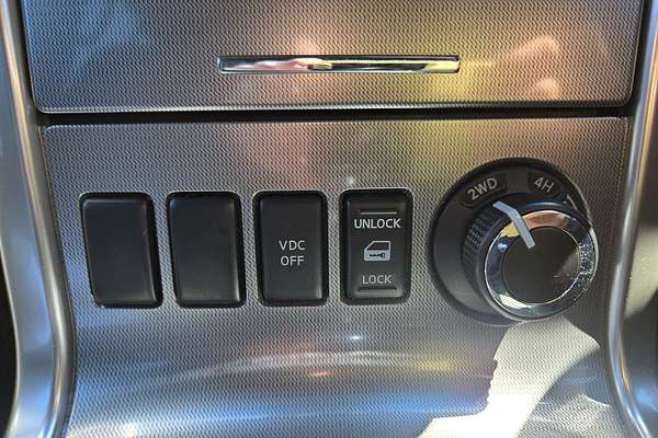 2012 Nissan Navara ST-X 550 D40 Series 5 4X4