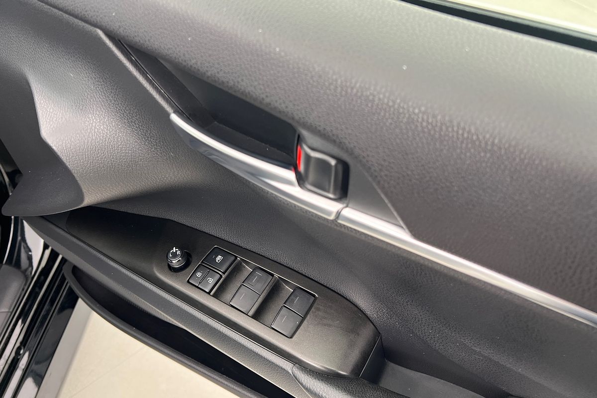 2024 Toyota Camry Ascent AXVH70R