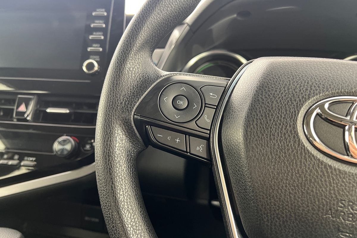 2024 Toyota Camry Ascent AXVH70R