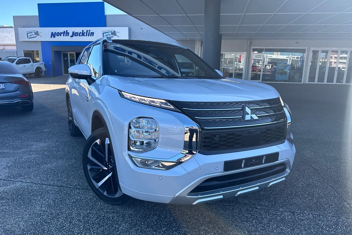 2024 Mitsubishi Outlander PHEV Exceed Tourer ZM