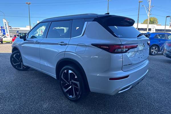 2024 Mitsubishi Outlander PHEV Exceed Tourer ZM