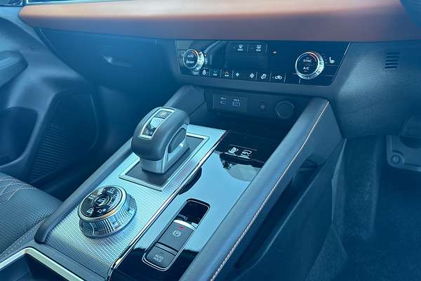 2024 Mitsubishi Outlander PHEV Exceed Tourer ZM