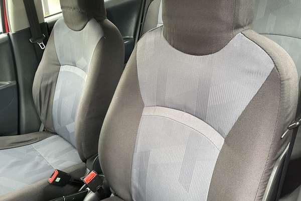 2013 Suzuki Alto GL GF