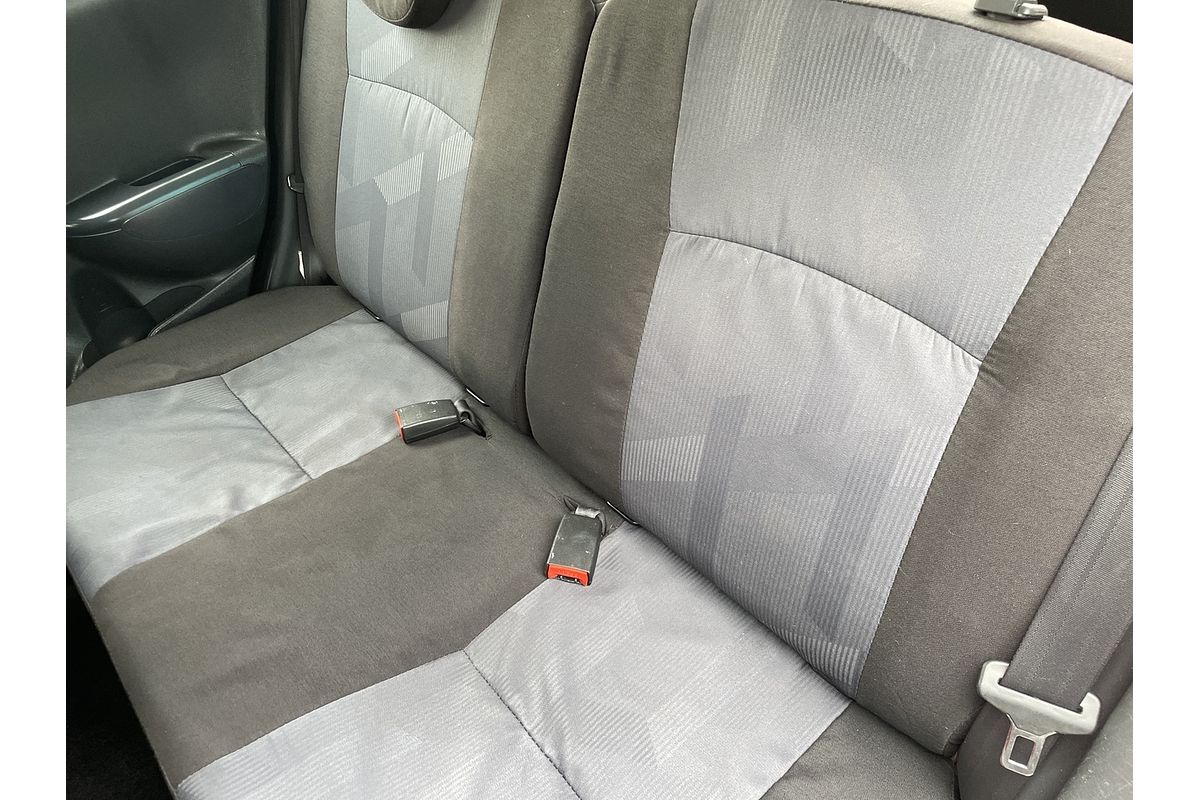 2013 Suzuki Alto GL GF