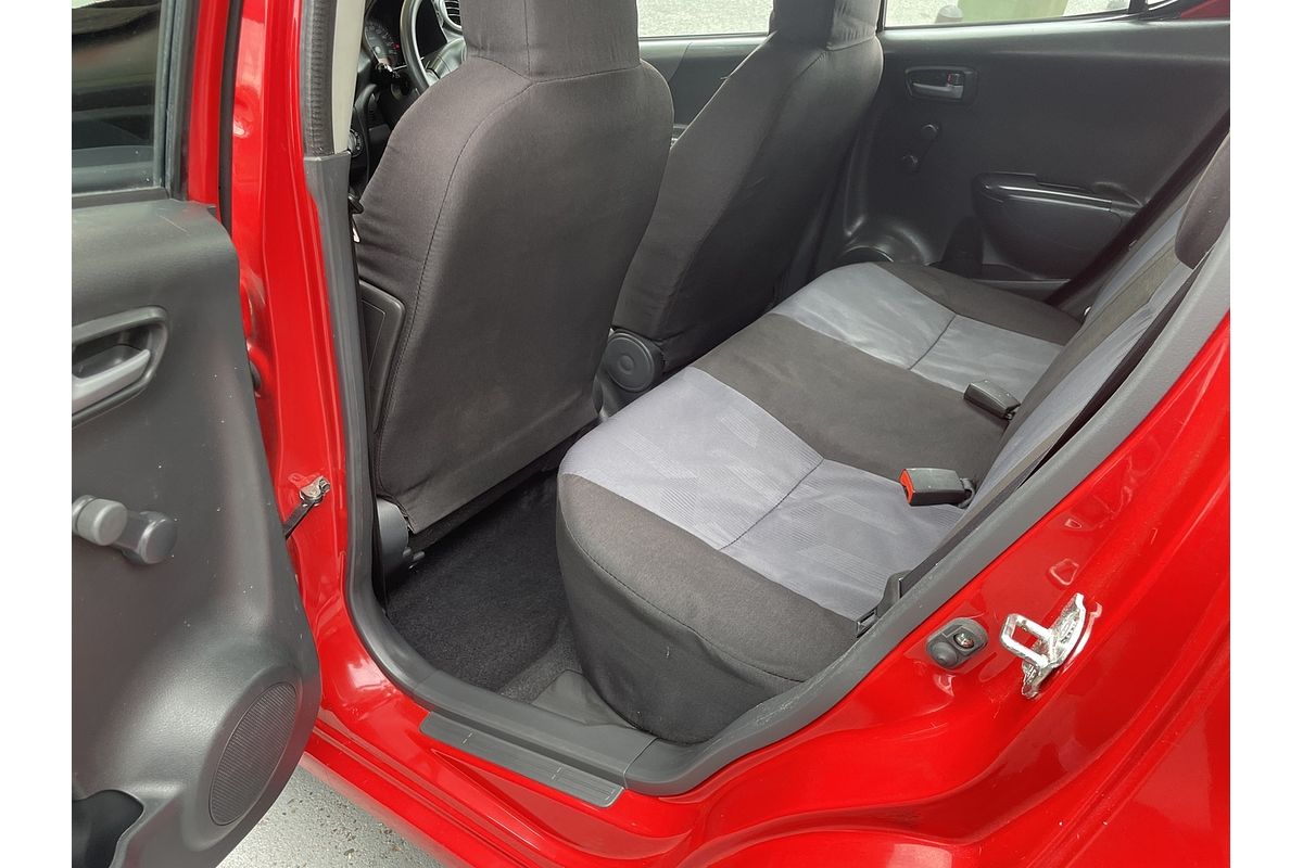 2013 Suzuki Alto GL GF