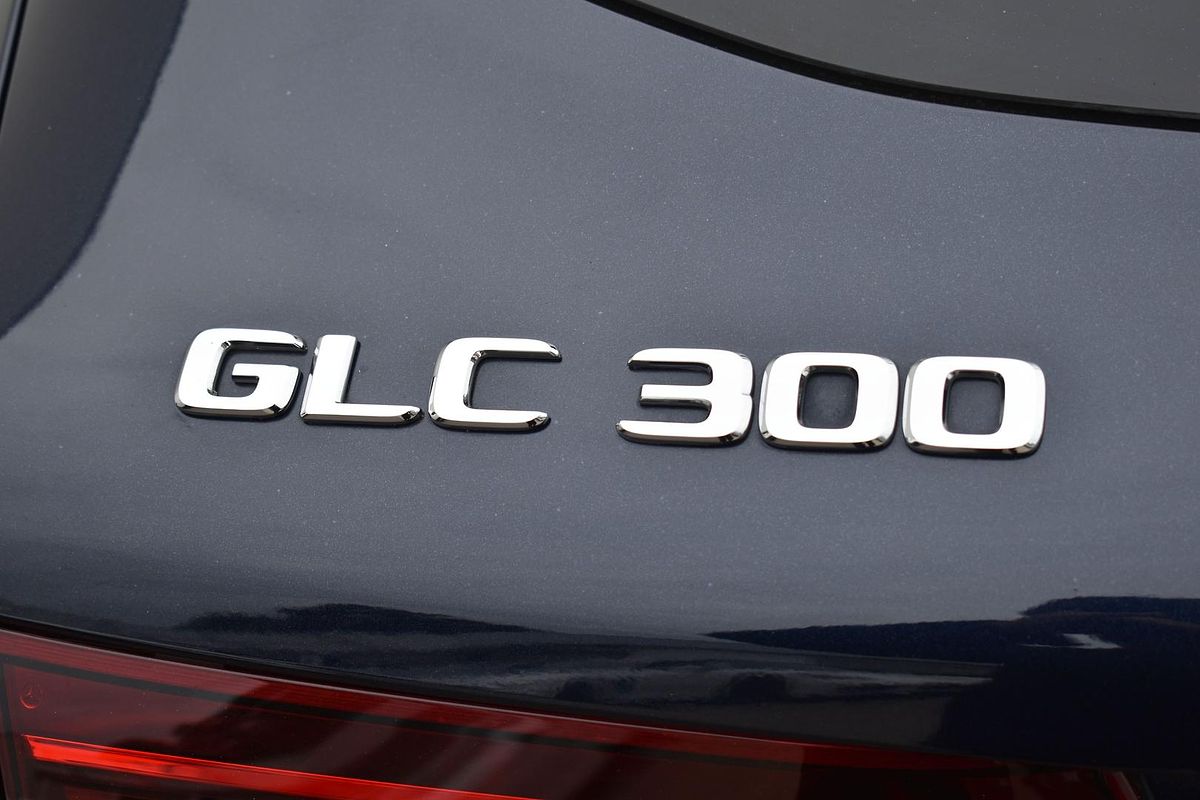 2022 Mercedes-Benz GLC-Class GLC300 X253