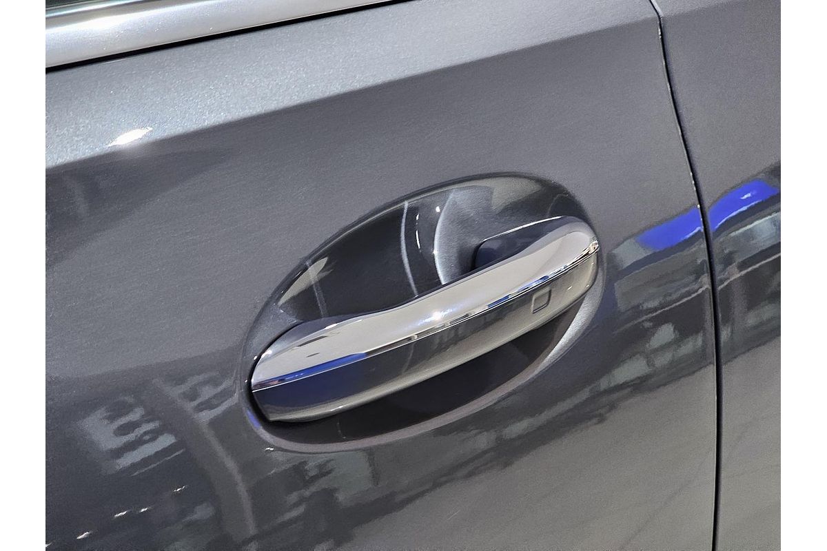 2023 Mercedes-Benz C-Class C200 W206