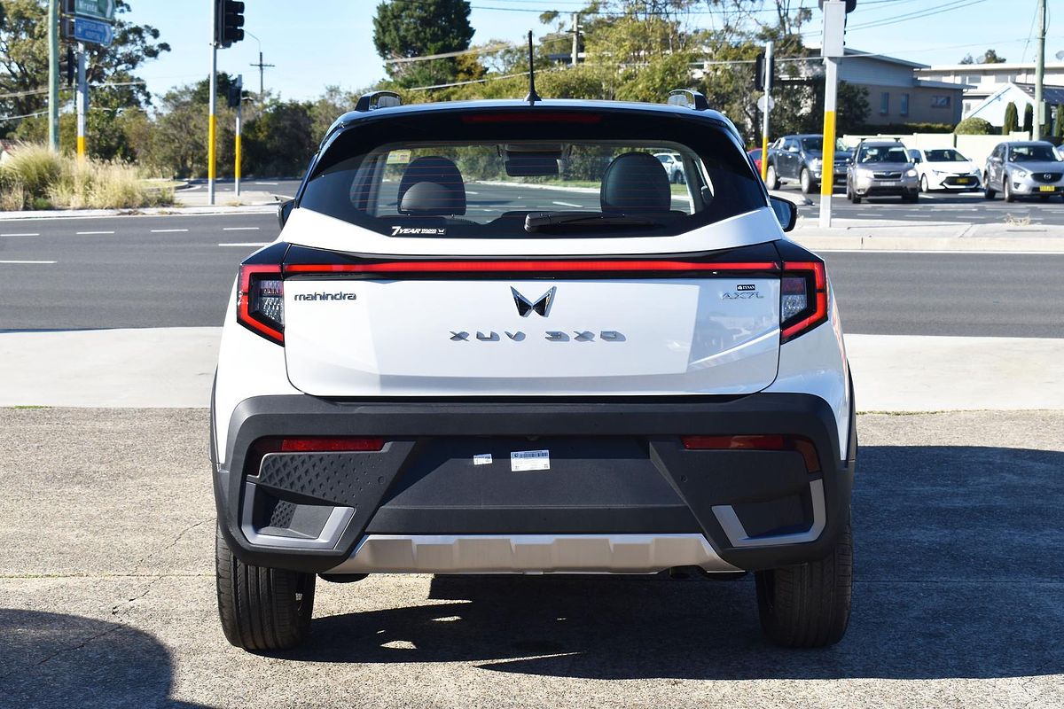 2025 Mahindra XUV3XO AX7L
