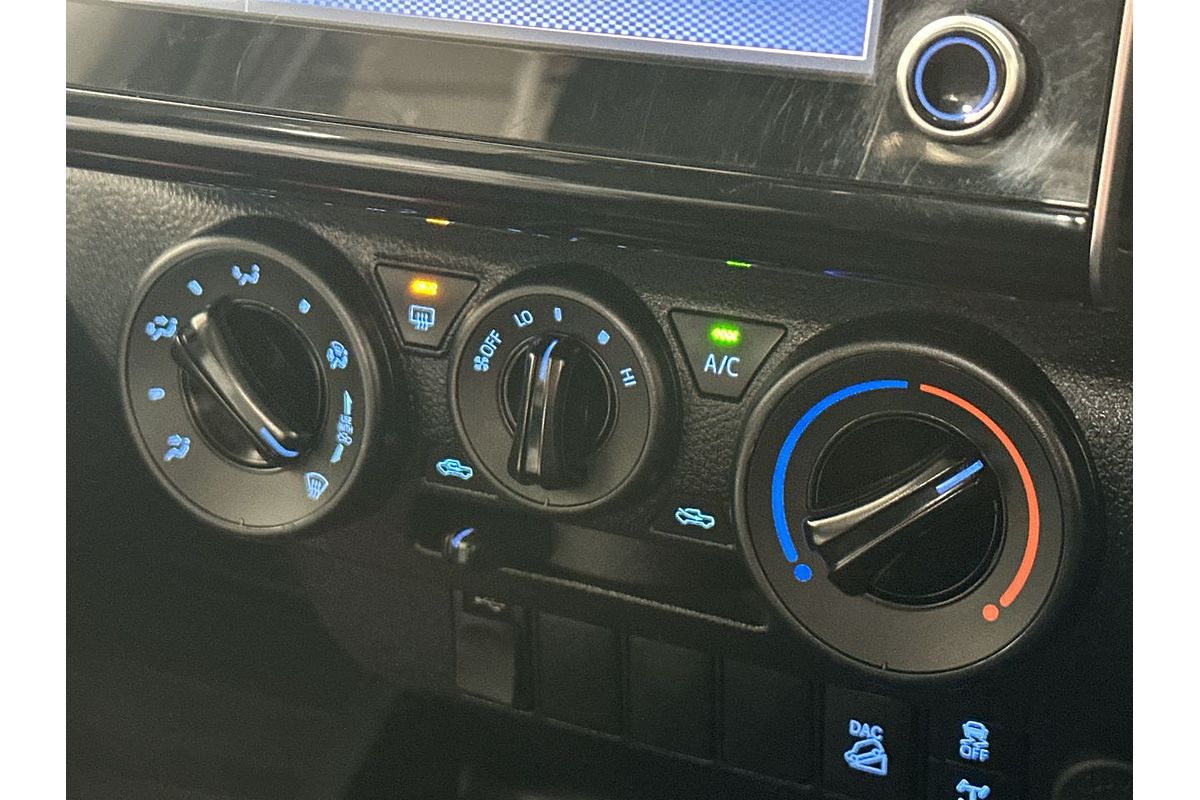 2022 Toyota Hilux SR GUN126R 4X4